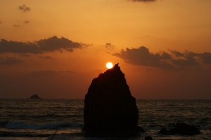 持石海岸の夕日